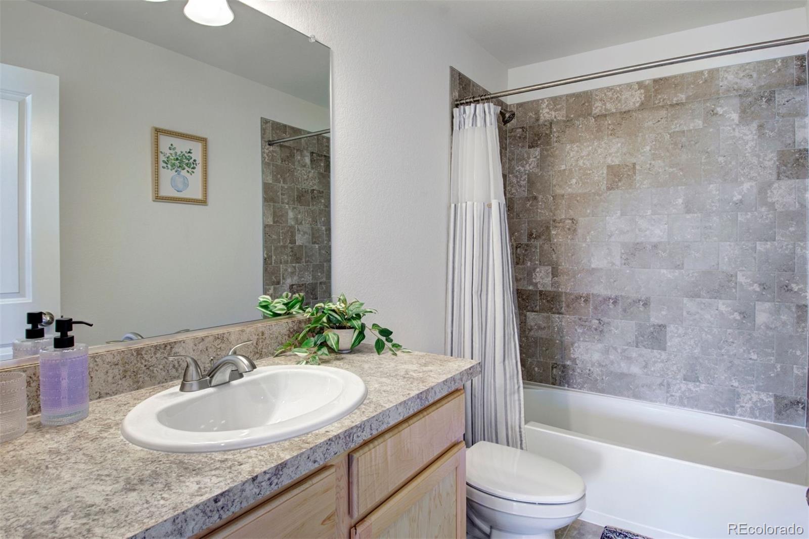 16722 Chilton Drive Mead, CO 80542 - Photo 11 of 38