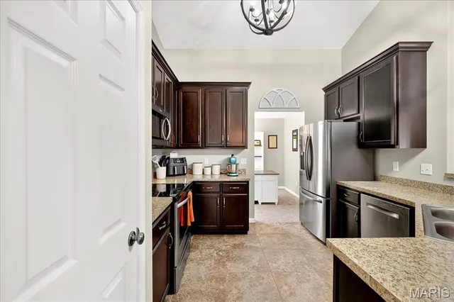 $399,900 | 2686 Breakwater Drive, Imperial, MO 63052