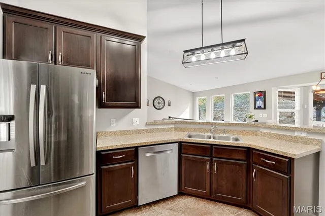 $399,900 | 2686 Breakwater Drive, Imperial, MO 63052