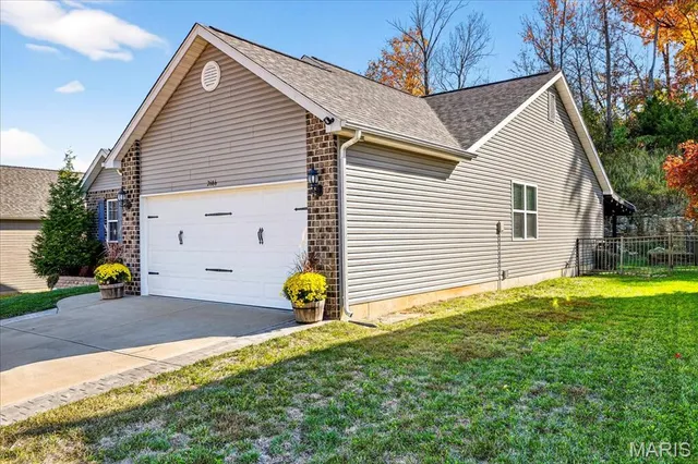 $399,900 | 2686 Breakwater Drive, Imperial, MO 63052