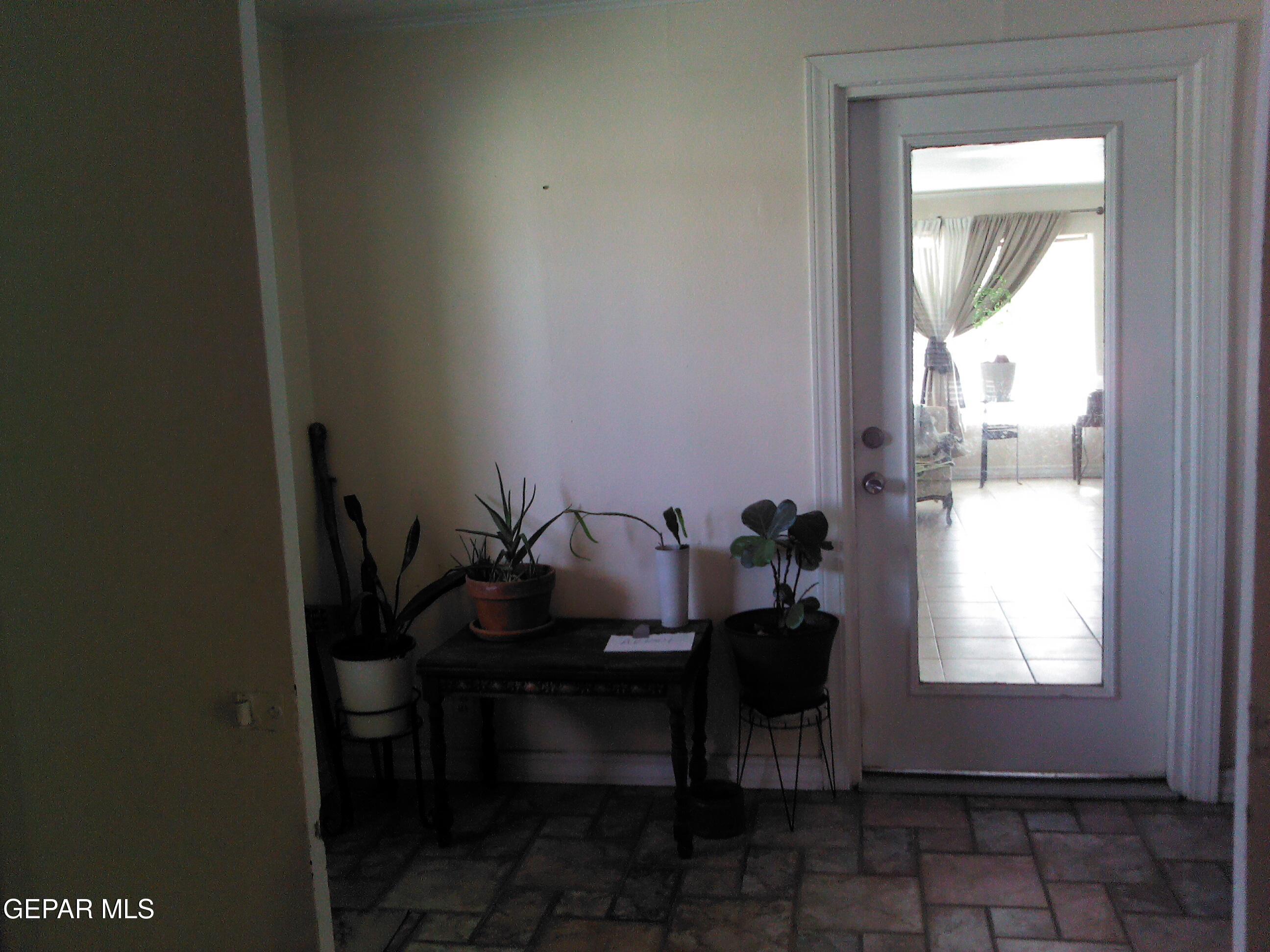 500 Tamarisk Street Anthony, TX 79821 - Photo 10 of 28 IMG_20081231_182827