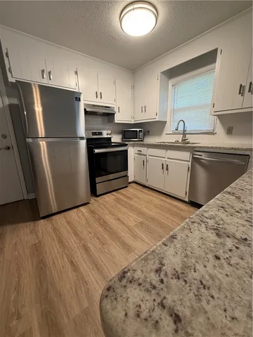 $1,500 | 112 Lynwood Drive, Central, SC 29630