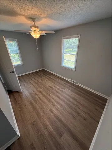 $1,500 | 112 Lynwood Drive, Central, SC 29630