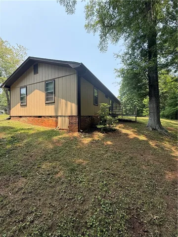 $1,500 | 112 Lynwood Drive, Central, SC 29630