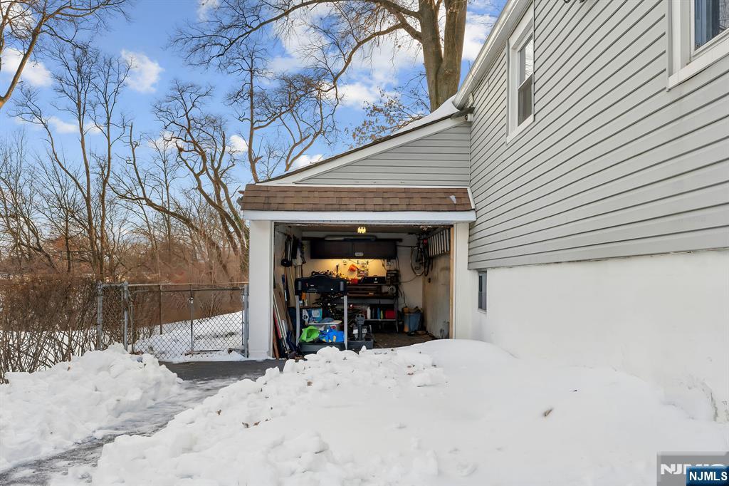 129 Pake Street Nutley, NJ 07110 - Photo 39 of 40