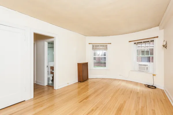 $1,595 | 2328 North Lincoln Park West, Unit 1A, Chicago, IL 60614