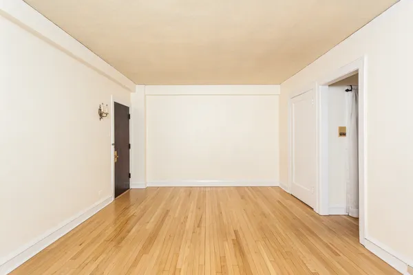 $1,595 | 2328 North Lincoln Park West, Unit 1A, Chicago, IL 60614