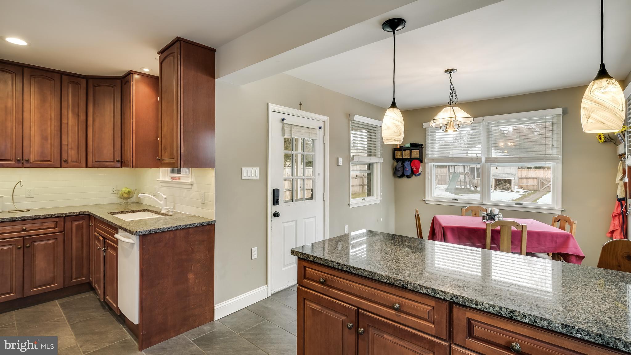 327 Church Road Lansdale, PA 19446 - Photo 9 of 32 Gallery Image 9