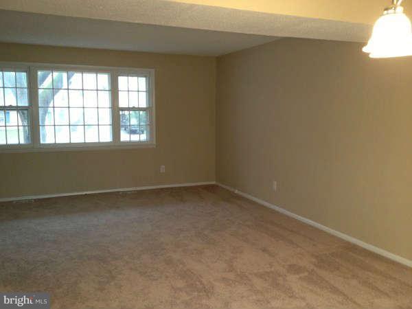 54 Caraway Road Reisterstown, MD 21136 - Photo 13 of 24 Living Room