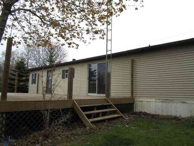 6505 Sheridan Line Road Lexington, MI 48450 - Photo 2 of 10 31103989-1.JPG
