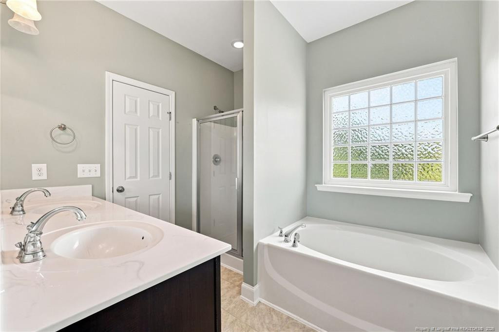 1284 L L Cooper Road Cameron, NC 28326 - Photo 13 of 50 Master Ensuite