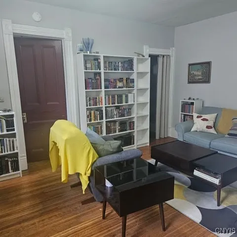 $1,350 | 202 Green Street, Syracuse, NY 13203