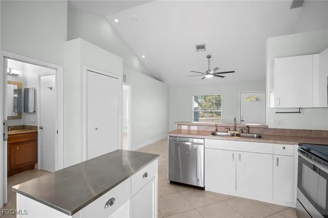 $2,000 | 4080 24th Avenue Northeast, Naples, FL 34120