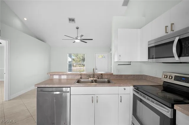 $2,000 | 4080 24th Avenue Northeast, Naples, FL 34120