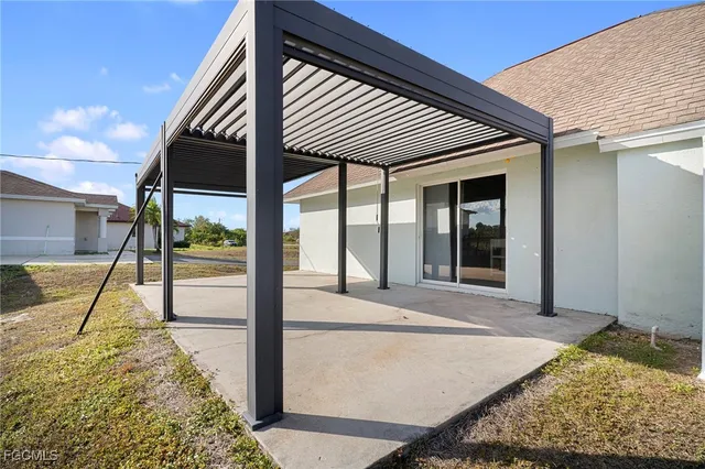 $2,000 | 4080 24th Avenue Northeast, Naples, FL 34120