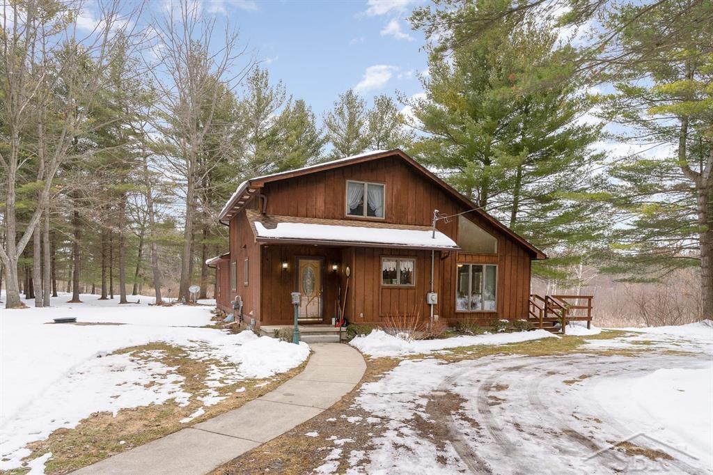 3355 Burgess Road Beaverton, MI 48612 - Photo 8 of 38