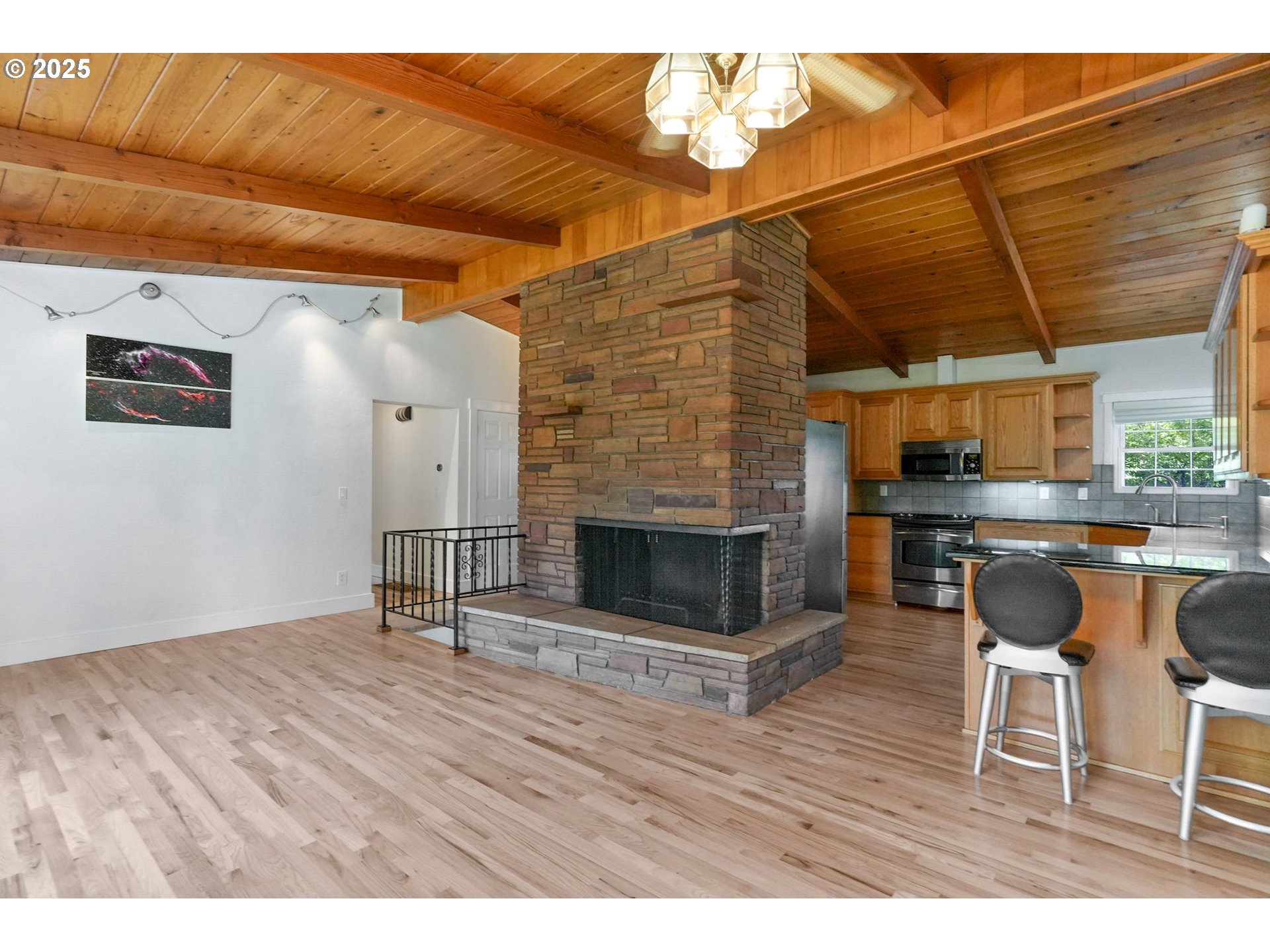 6360 Corvallis Road Independence, OR 97351 - Photo 10 of 48