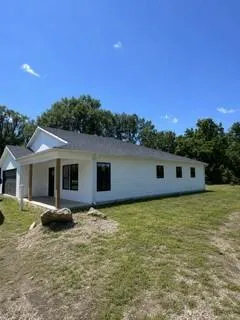 $309,000 | 902 Monroe Street, Ottawa, KS 66067