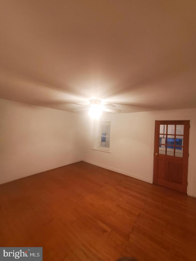 1 Old Ashton Road Philadelphia, PA 19152 - Photo 5 of 18 an empty room with windows and closet