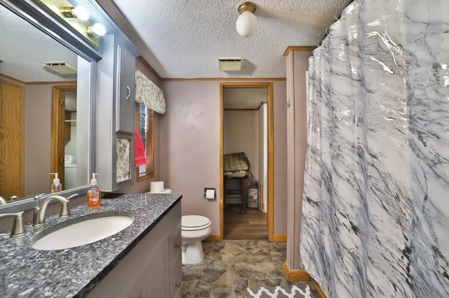 $299,900 | 801 East Lake Street, Osakis, MN 56360