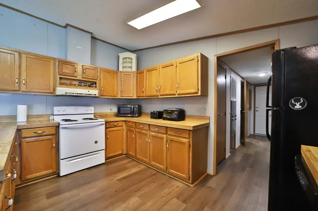 $299,900 | 801 East Lake Street, Osakis, MN 56360