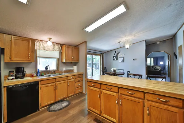 $299,900 | 801 East Lake Street, Osakis, MN 56360