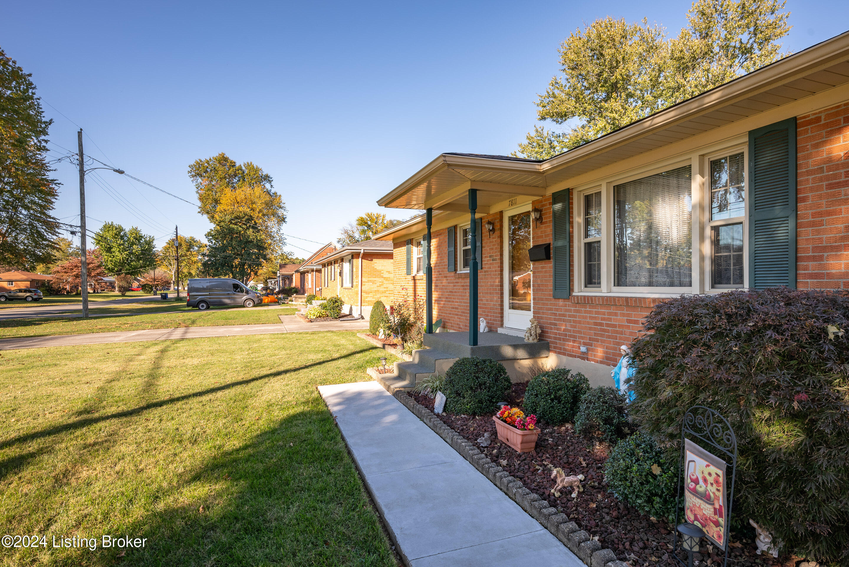 7811 Bluebonnet Road Louisville, KY 40258 - Photo 35 of 36 DHI-105