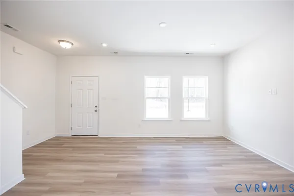 $332,705 | 245 Whiteside Road, Sandston, VA 23150