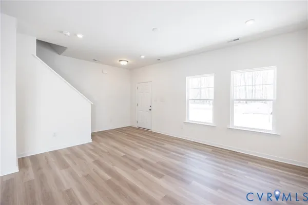 $332,705 | 245 Whiteside Road, Sandston, VA 23150