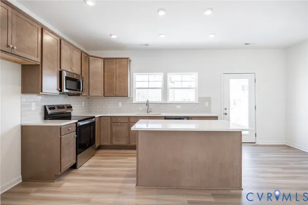 $332,705 | 245 Whiteside Road, Sandston, VA 23150