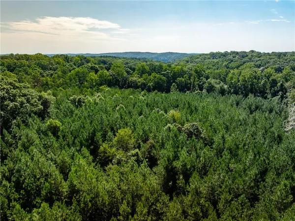 $699,000 | 2 Bayshore Drive, Seneca, SC 29672