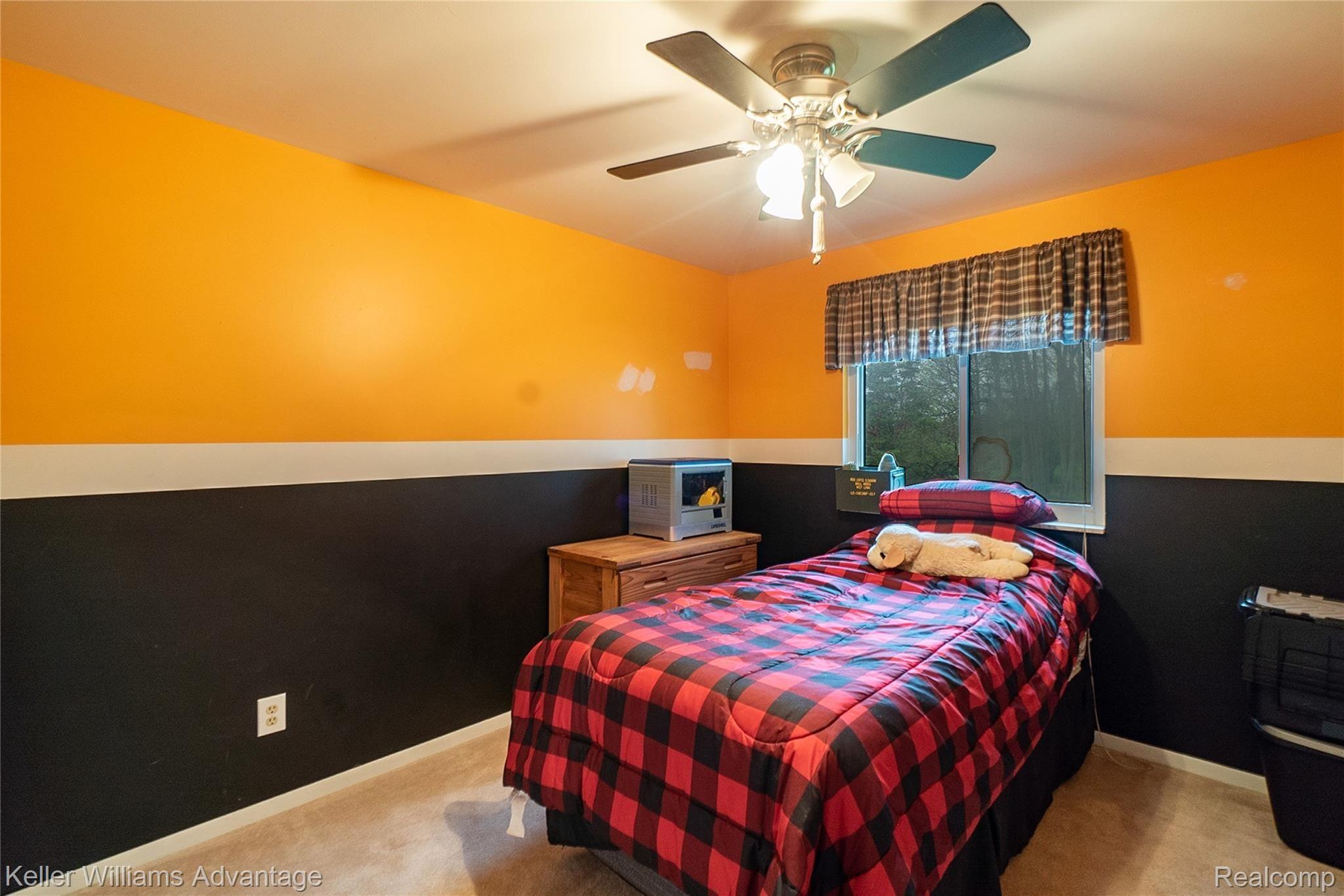 4819 Clarkston Road Clarkston, MI 48348 - Photo 21 of 30 ClarkstonRd_4819_Bed B1.jpg