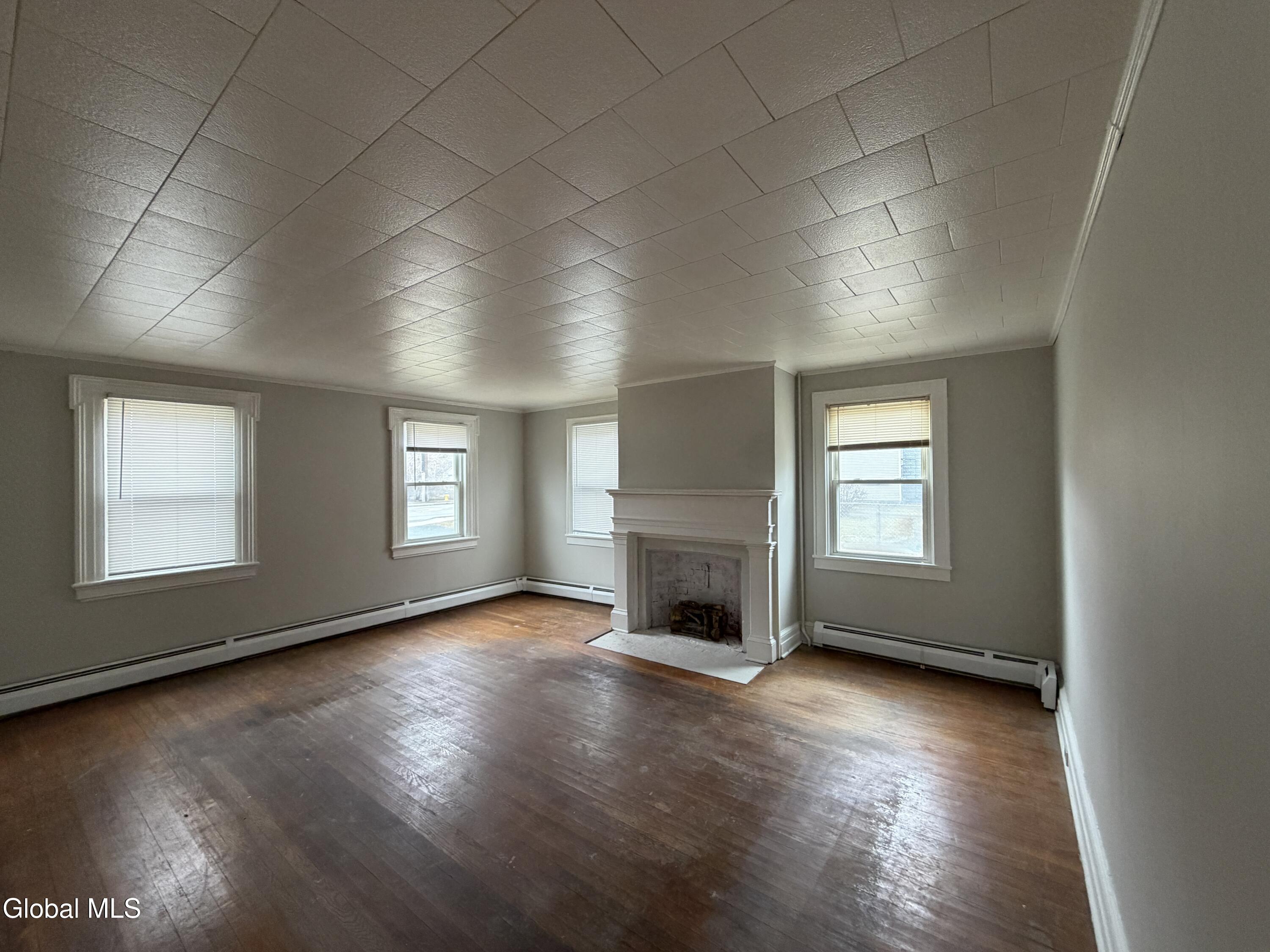 102 Main Avenue, Unit 1 North Greenbush, NY 12198 - Photo 10 of 24 IMG_1754