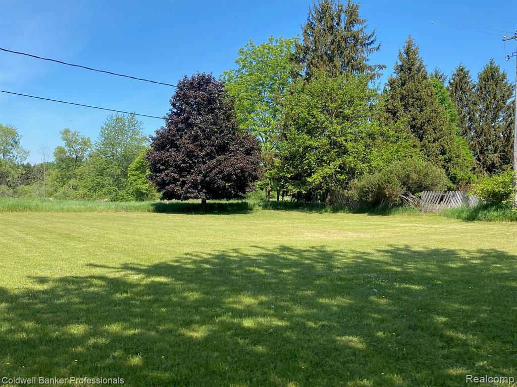 10420 Barnes Road Durand, MI 48429 - Photo 25 of 27