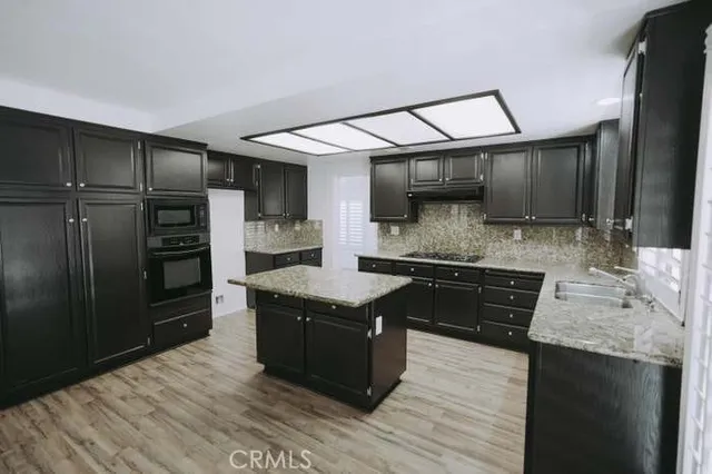 $3,500 | 3030 Wellington Drive, Palmdale, CA 93551