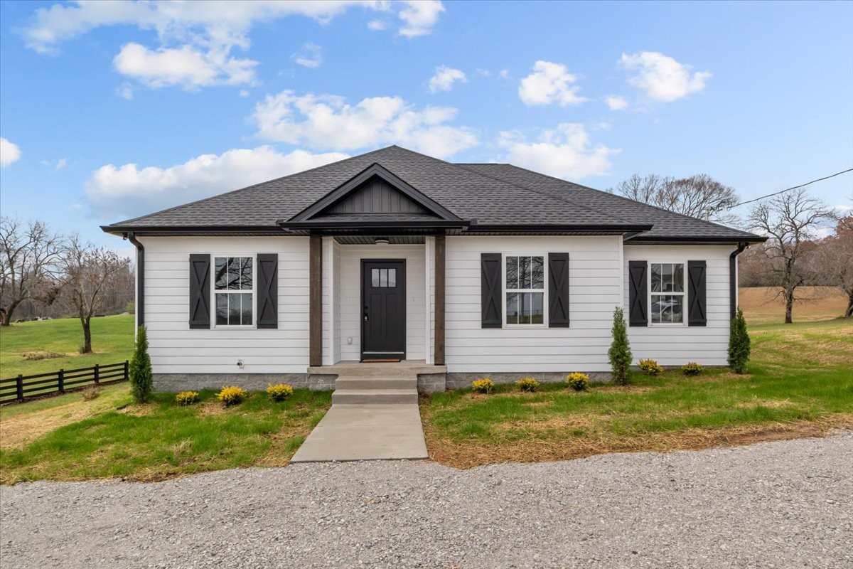 1445 Rock Church Road Dickson, TN 37055 - Photo 2 of 36