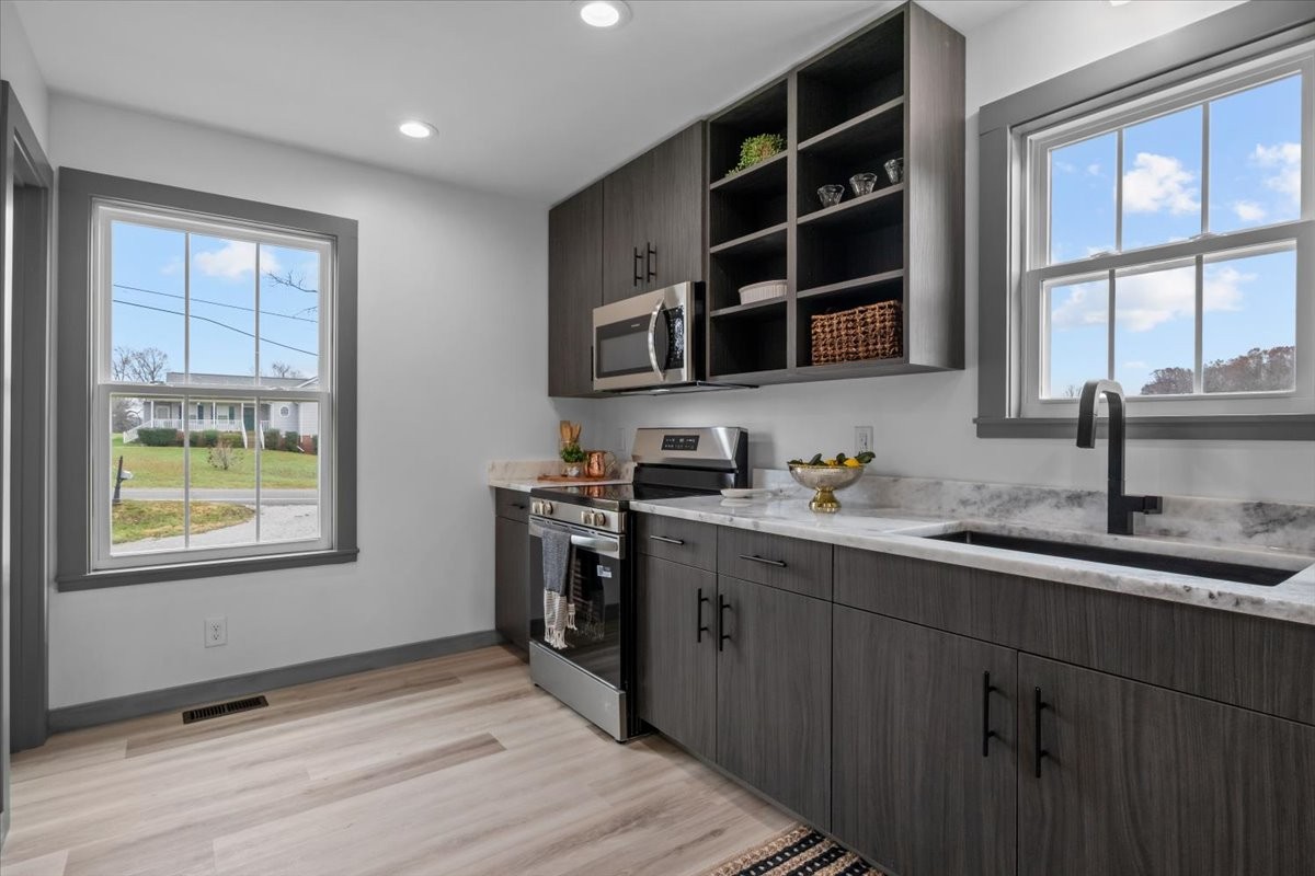 1445 Rock Church Road Dickson, TN 37055 - Photo 5 of 36