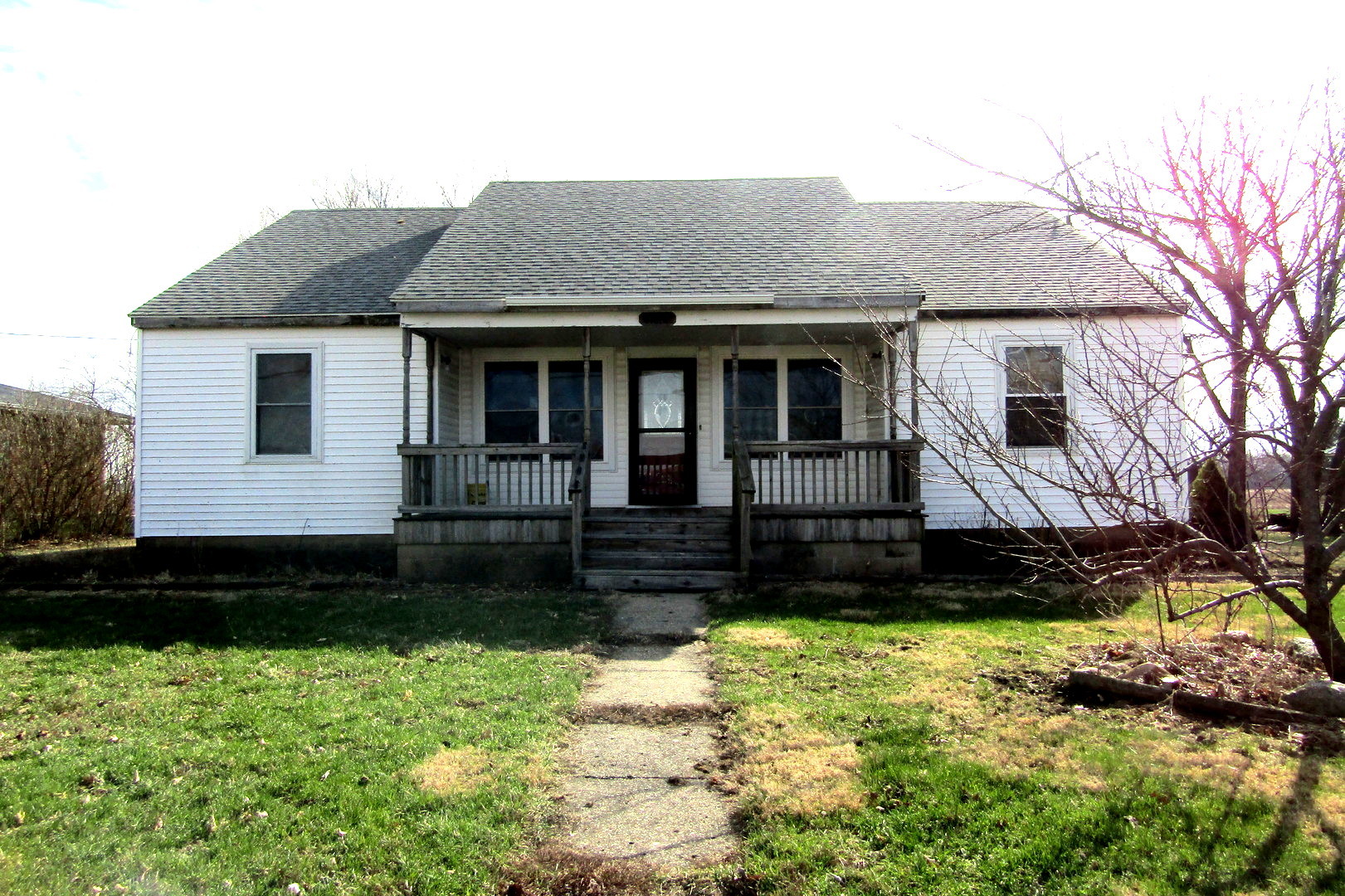 41681 Main Street Hoopeston, IL 60942 - Photo 1 of 17