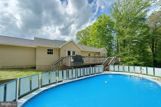 $565,000 | 7124 Juliette Low Lane, Hughesville, MD 20637