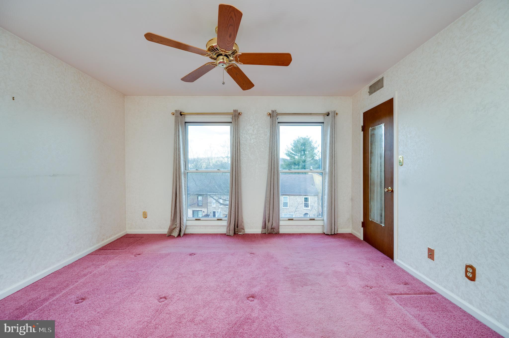 133 Merion Lane Reading, PA 19607 - Photo 30 of 53 Primary Bedroom