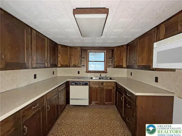 $249,900 | 3636 Orth Street, Bethlehem, PA 18020