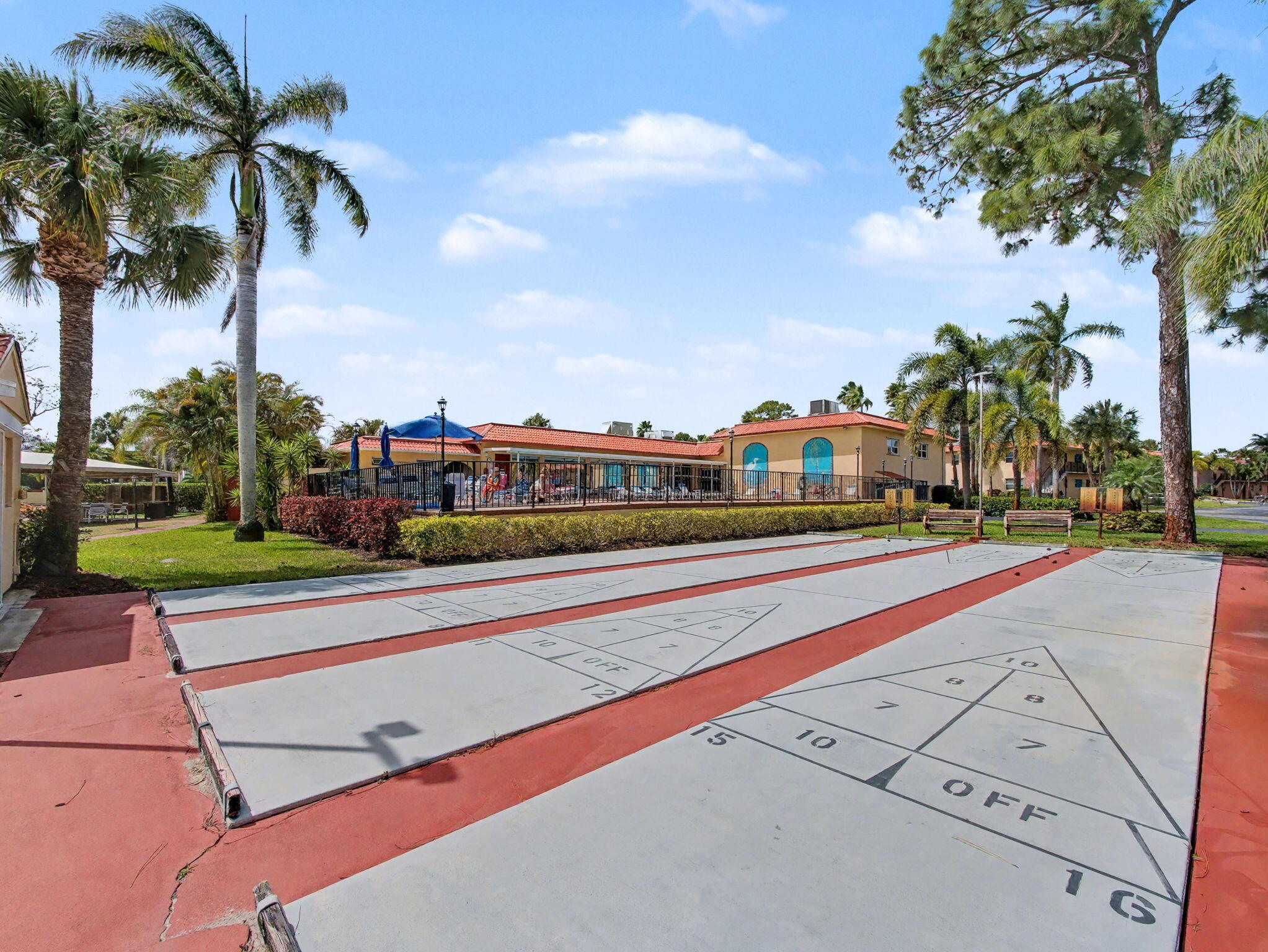 1967 Southwest Palm City Road, Unit 34C Stuart, FL 34994 - Photo 20 of 25 a view of a tennis court