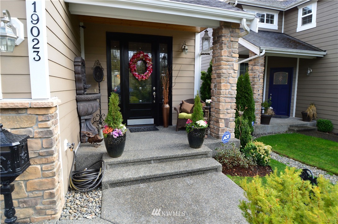 19023 Waxen Road Bothell, WA 98012 - Photo 2 of 25