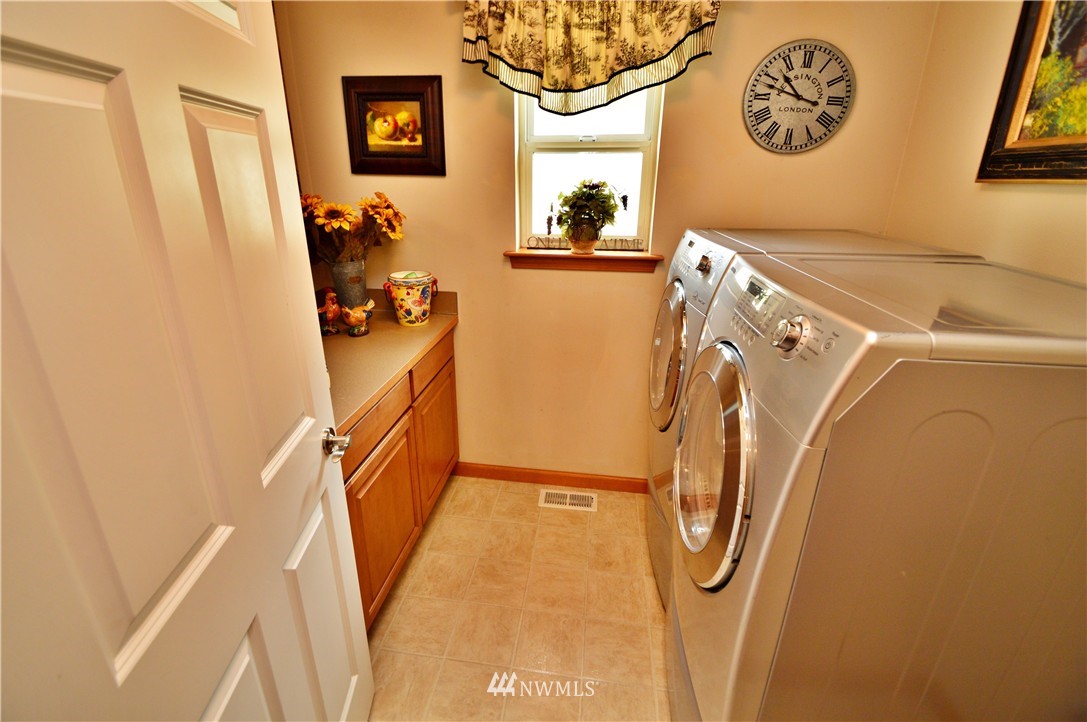 19023 Waxen Road Bothell, WA 98012 - Photo 22 of 25