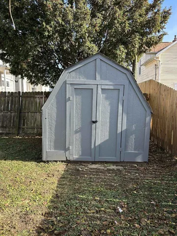 $139,500 | 1109 West Packard Avenue, Fort Wayne, IN 46807