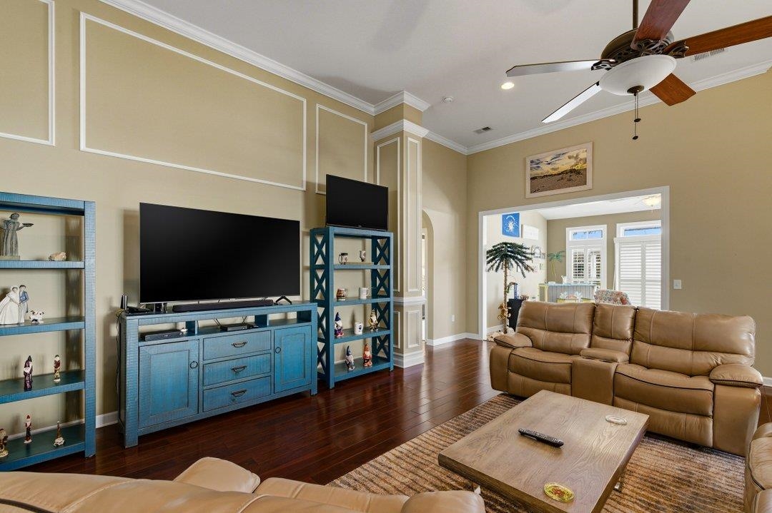 9 Alabaster Court Murrells Inlet, SC 29576 - Photo 5 of 37