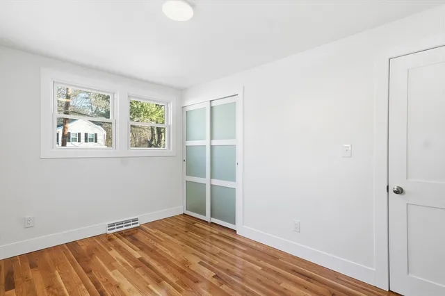 $890,000 | 155 Mill Street, Burlington, MA 01803