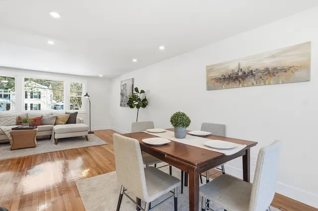 $890,000 | 155 Mill Street, Burlington, MA 01803