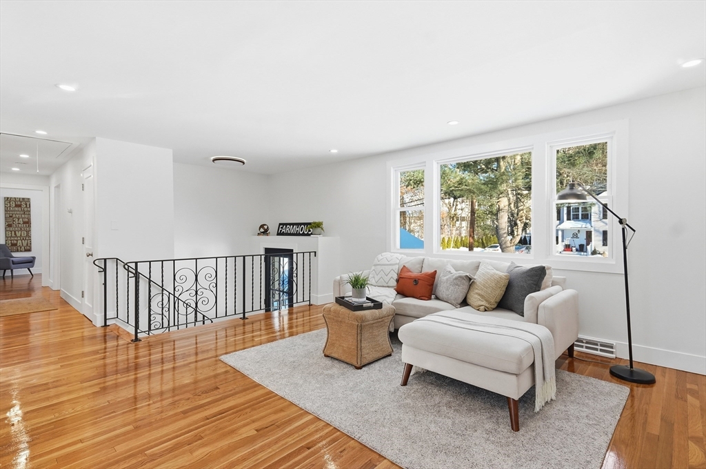 155 Mill Street Burlington, MA 01803 - Photo 8 of 24