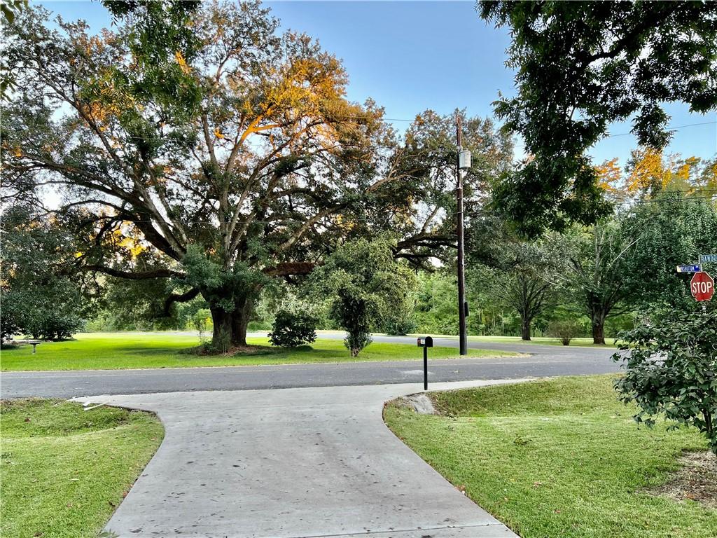 1402 Ransbottom Drive Alexandria, LA 71302 - Photo 38 of 40 Gallery Image 38